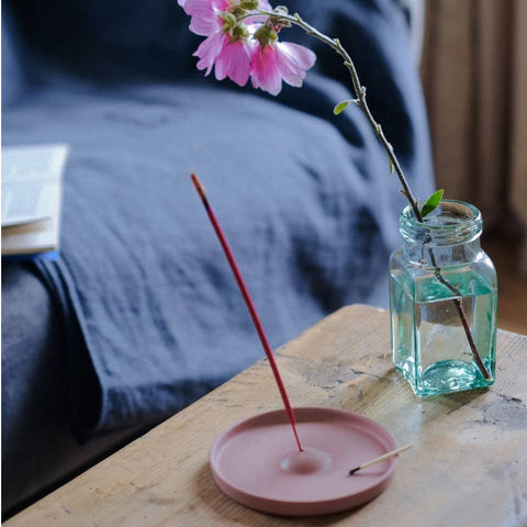 CERAMIC INCENSE HOLDER PLATE