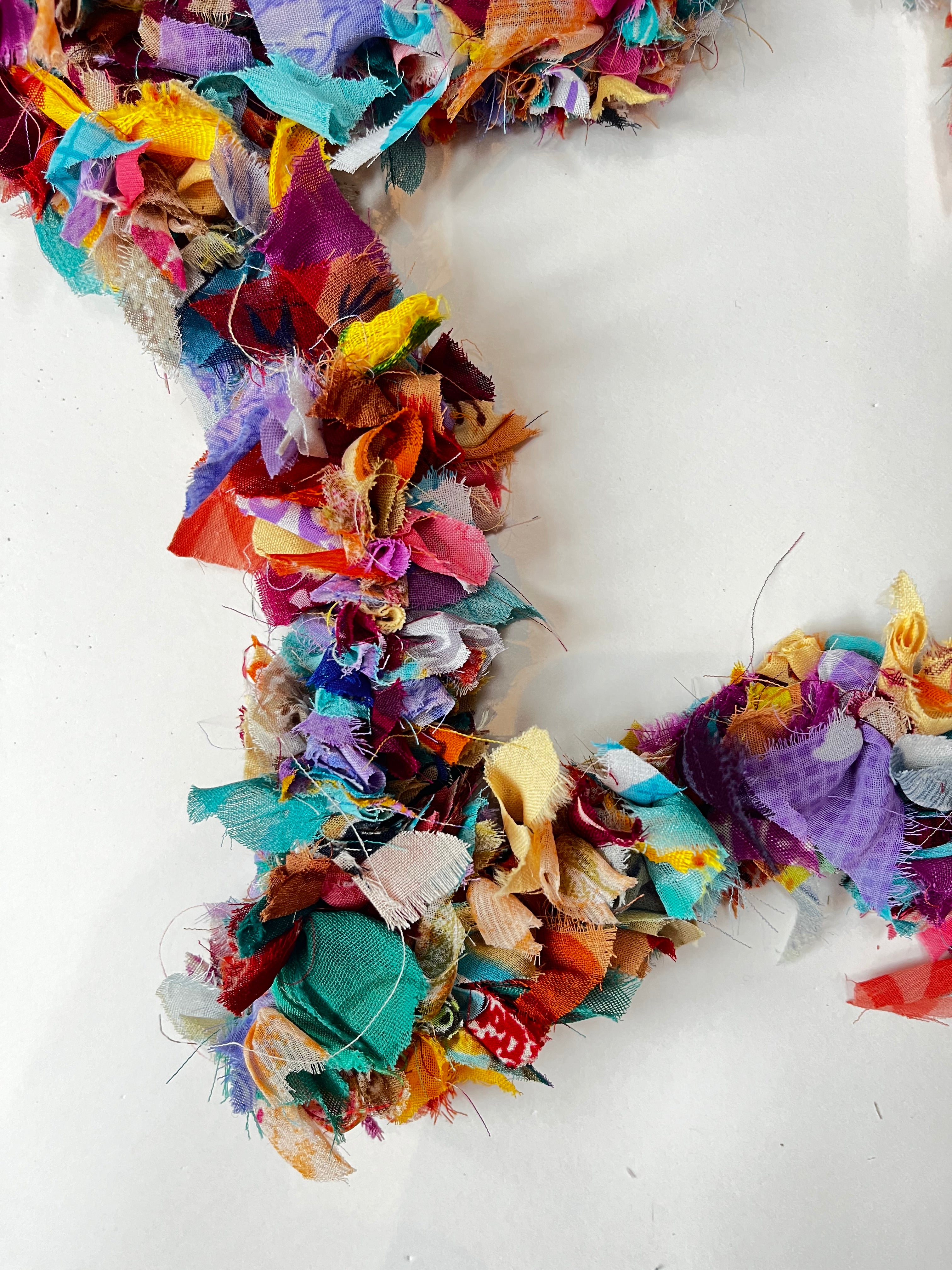 RECYCLED SARI STAR WREATH