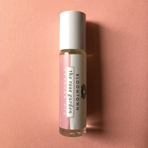 BLOOMTOWN VEGAN ROLL ON OIL PERFUME- ROSE GARDEN - ROSE, MUSK & FLORALS