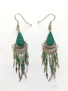 METAL TEAR DROP EARRINGS E