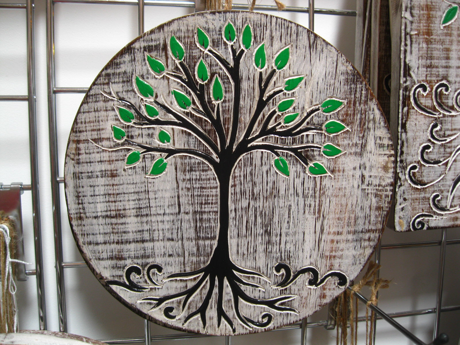 WOODEN ROUND PAGAN TREE OF LIFE WALL PLAQUE/SIGN