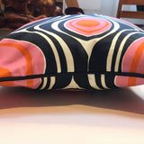 THE NEIGHBOURHOOD THREAT "70'S CIRCLES" CUSHION