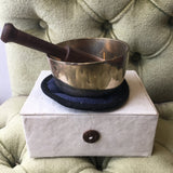BRASS SINGING BOWL GIFT SET