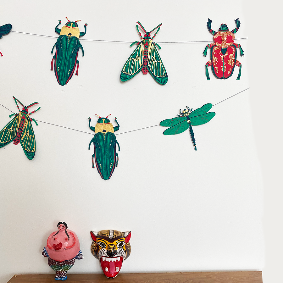 EAST END PRESS PAPER GARLAND Insects